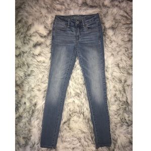 American Eagle Hi-Rise Jegging